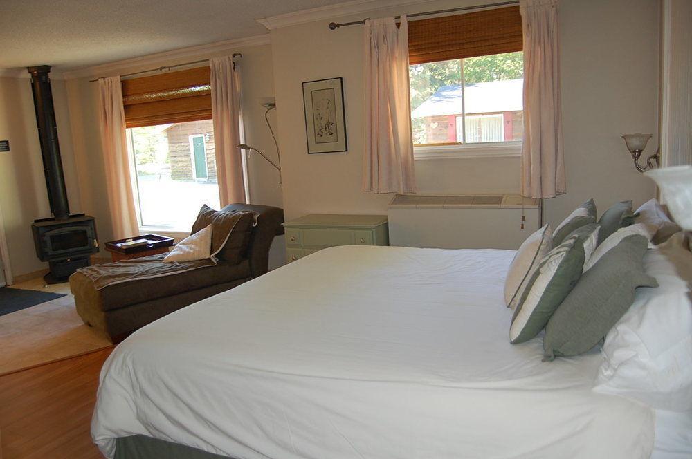 Glenview Cottages Су Сент Мари Екстериор снимка